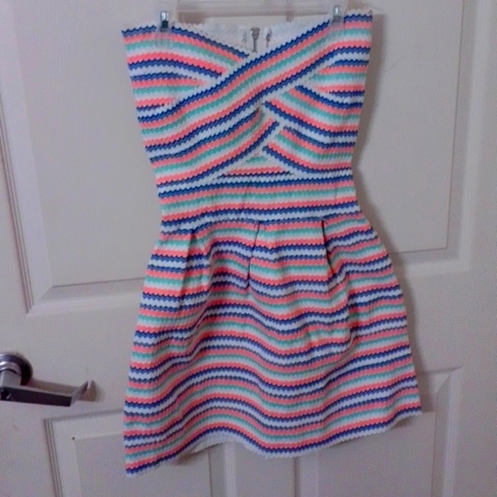 Strapless Deco style size S dress